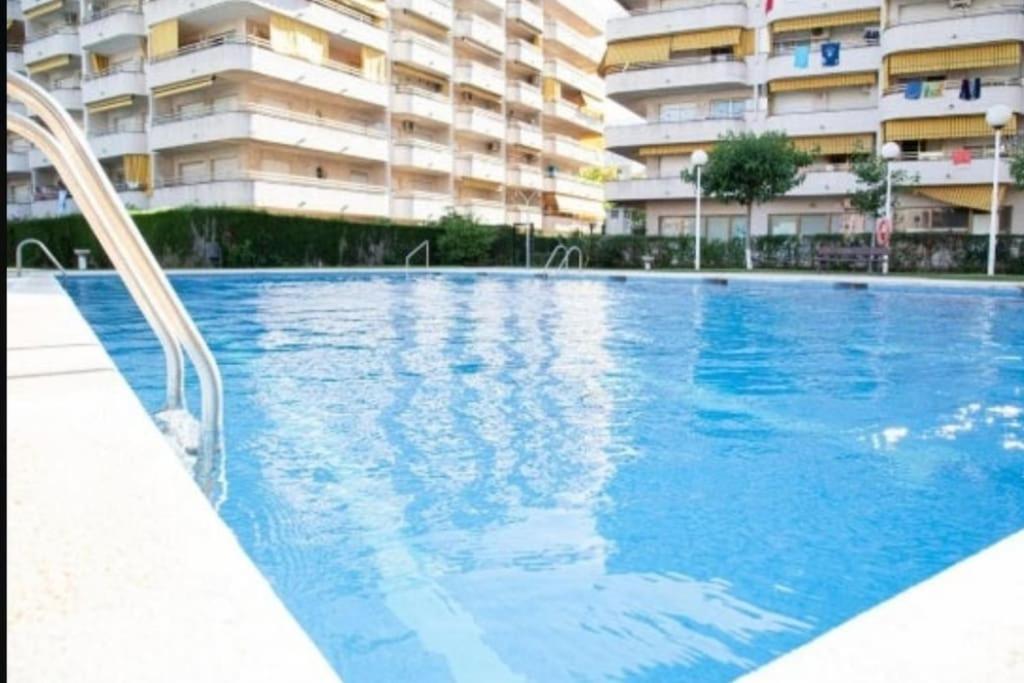 Apartamento En Salou Con 3 Piscinas Junto A Port Aventura Exteriör bild