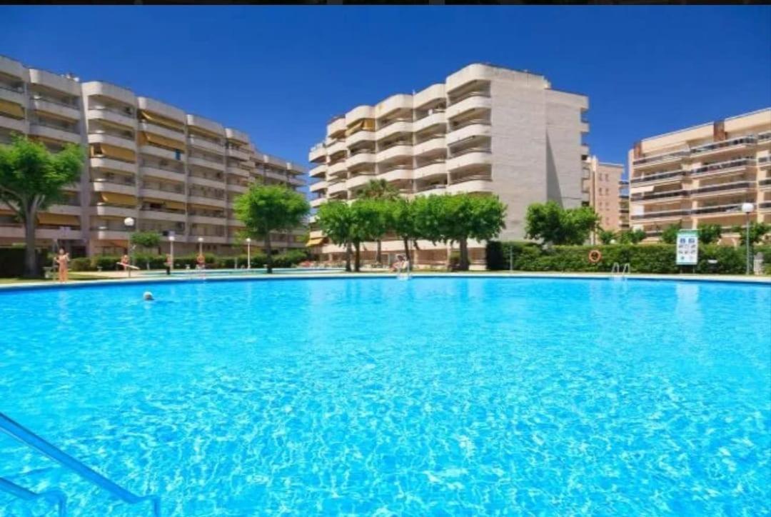 Apartamento En Salou Con 3 Piscinas Junto A Port Aventura Exteriör bild