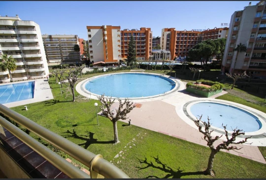 Apartamento En Salou Con 3 Piscinas Junto A Port Aventura Exteriör bild